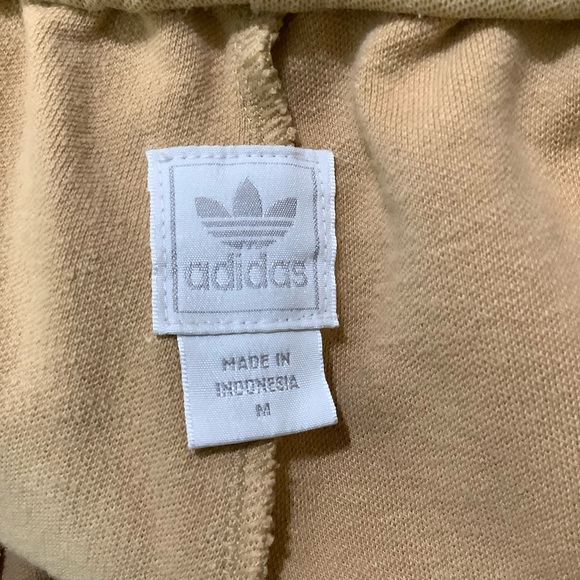 Adidas Three Striped Logo Men’s Medium Jogger in Mustard - Picture 5 of 8